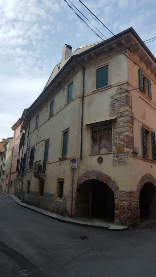 Ferienwohnung La Casa Sui Portici Verona Exterior foto